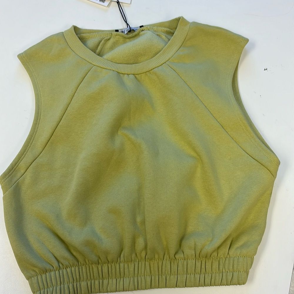 Zara Women's Fleece Crop Top Gym Style Sleeveless Size S - Picture 2 of 5